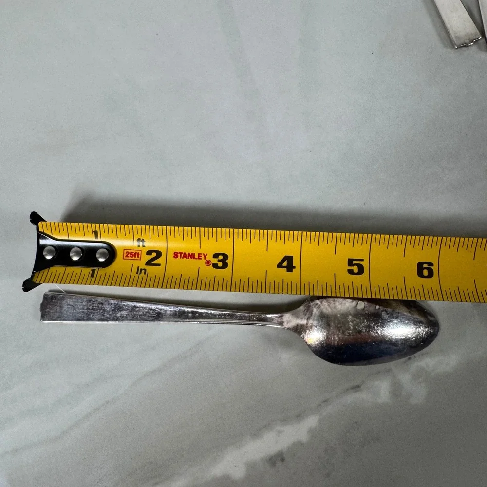 Set of 4 Oneida Nobility‎ Plate Silver Plated Teaspoons Caprice Floral Lot 4